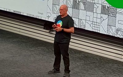 Google Affirms AI Is Not Replacing Search