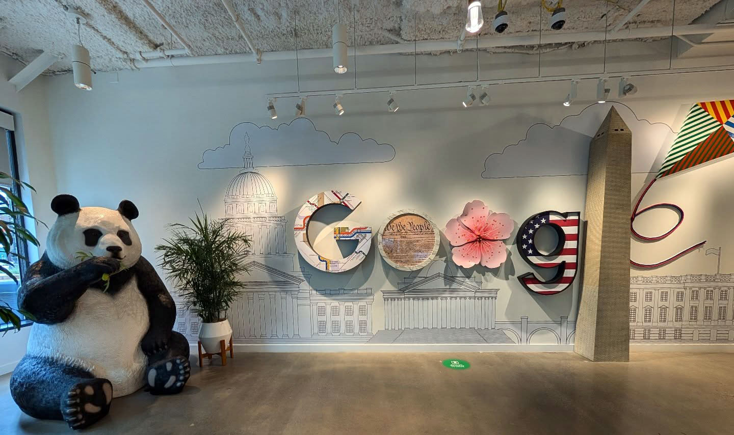 Google-Held-Another-Google-Creator-Summit.jpg Google Held Another Google Creator Summit.jpg